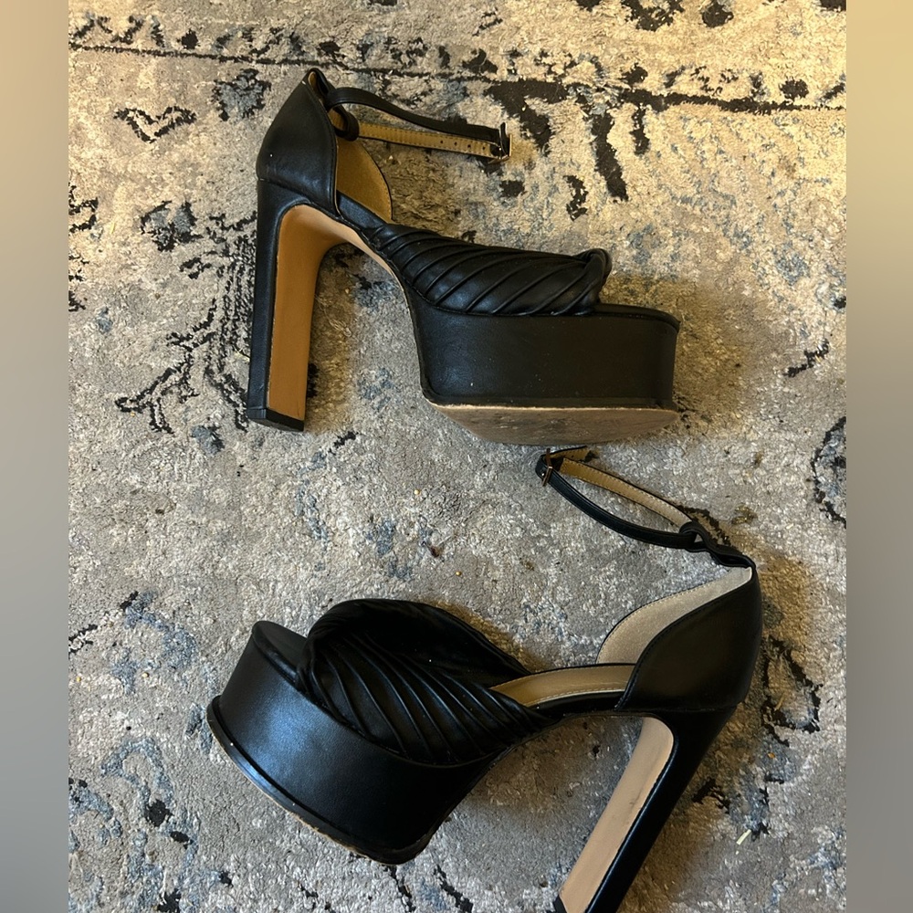 Platform heels
